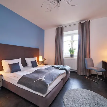 Hotel Am Hof 3*